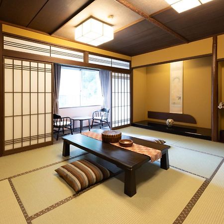 Ichirino Kogen Hotel Roan Hakusan Bagian luar foto