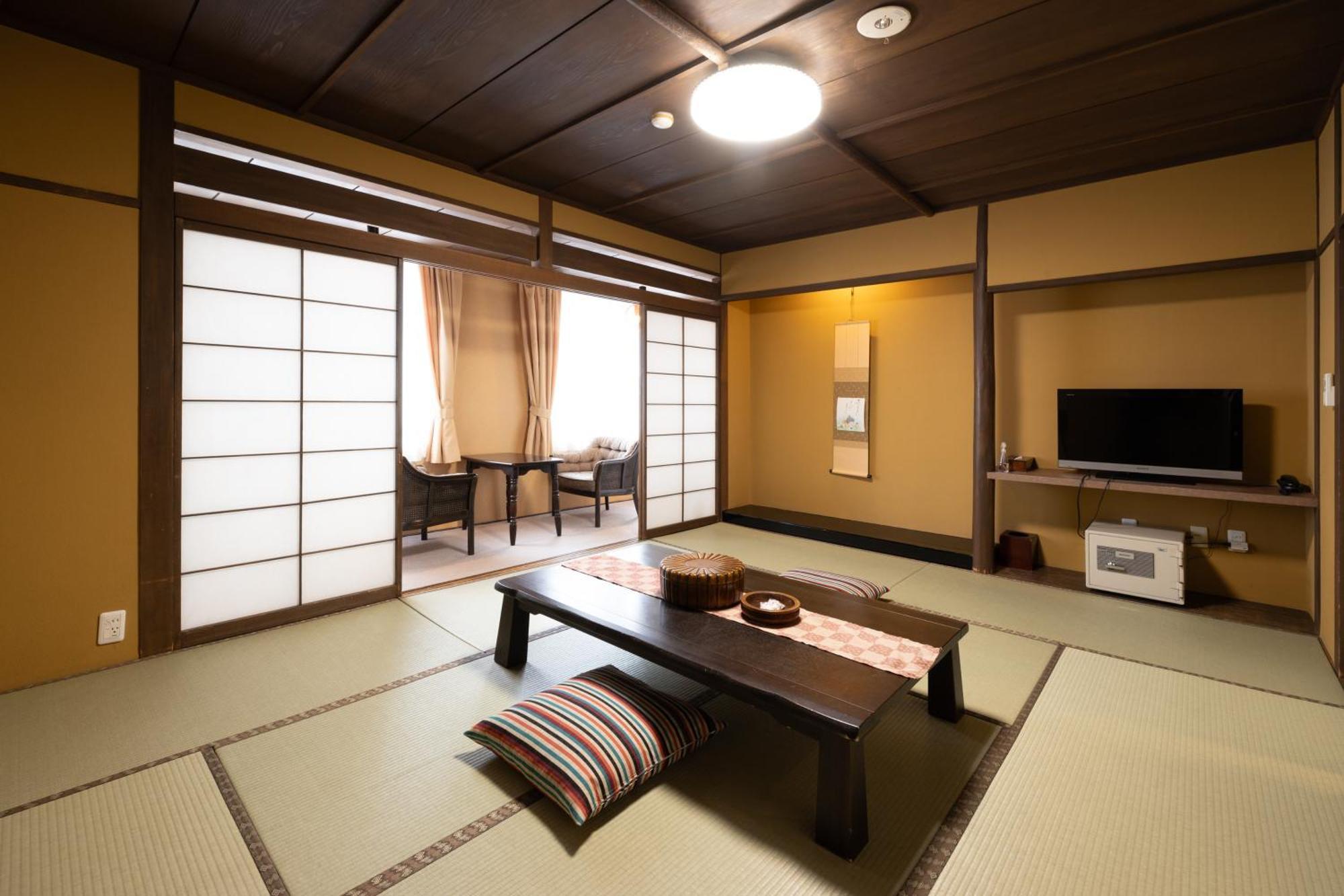 Ichirino Kogen Hotel Roan Hakusan Bagian luar foto