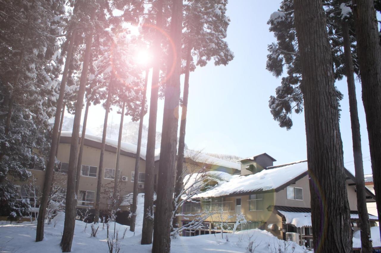 Ichirino Kogen Hotel Roan Hakusan Bagian luar foto