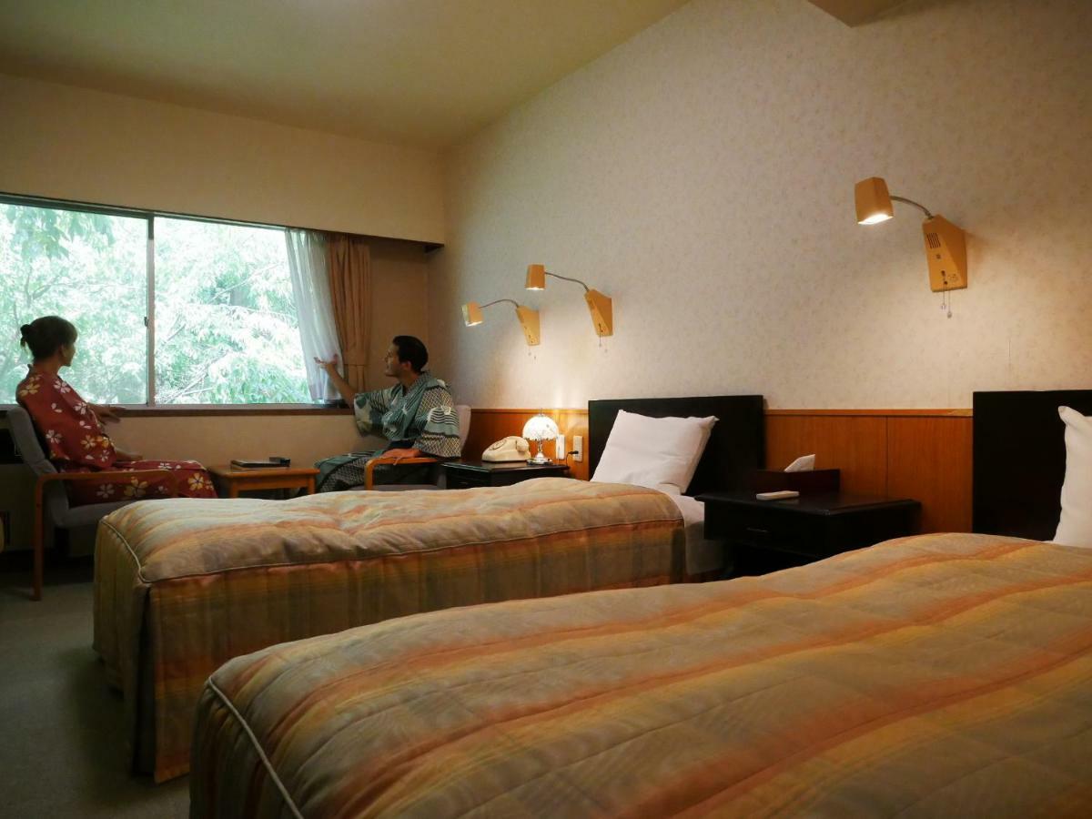 Ichirino Kogen Hotel Roan Hakusan Bagian luar foto