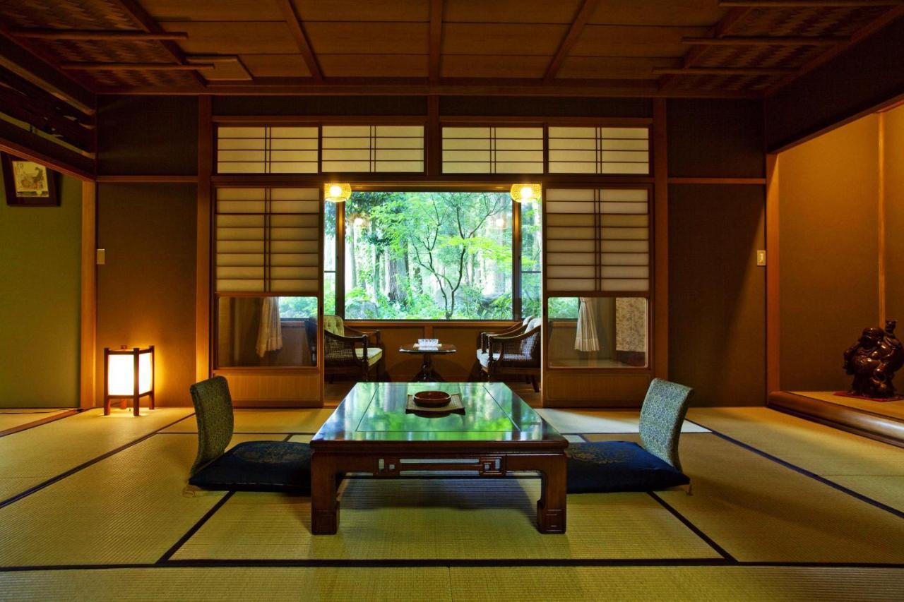 Ichirino Kogen Hotel Roan Hakusan Bagian luar foto